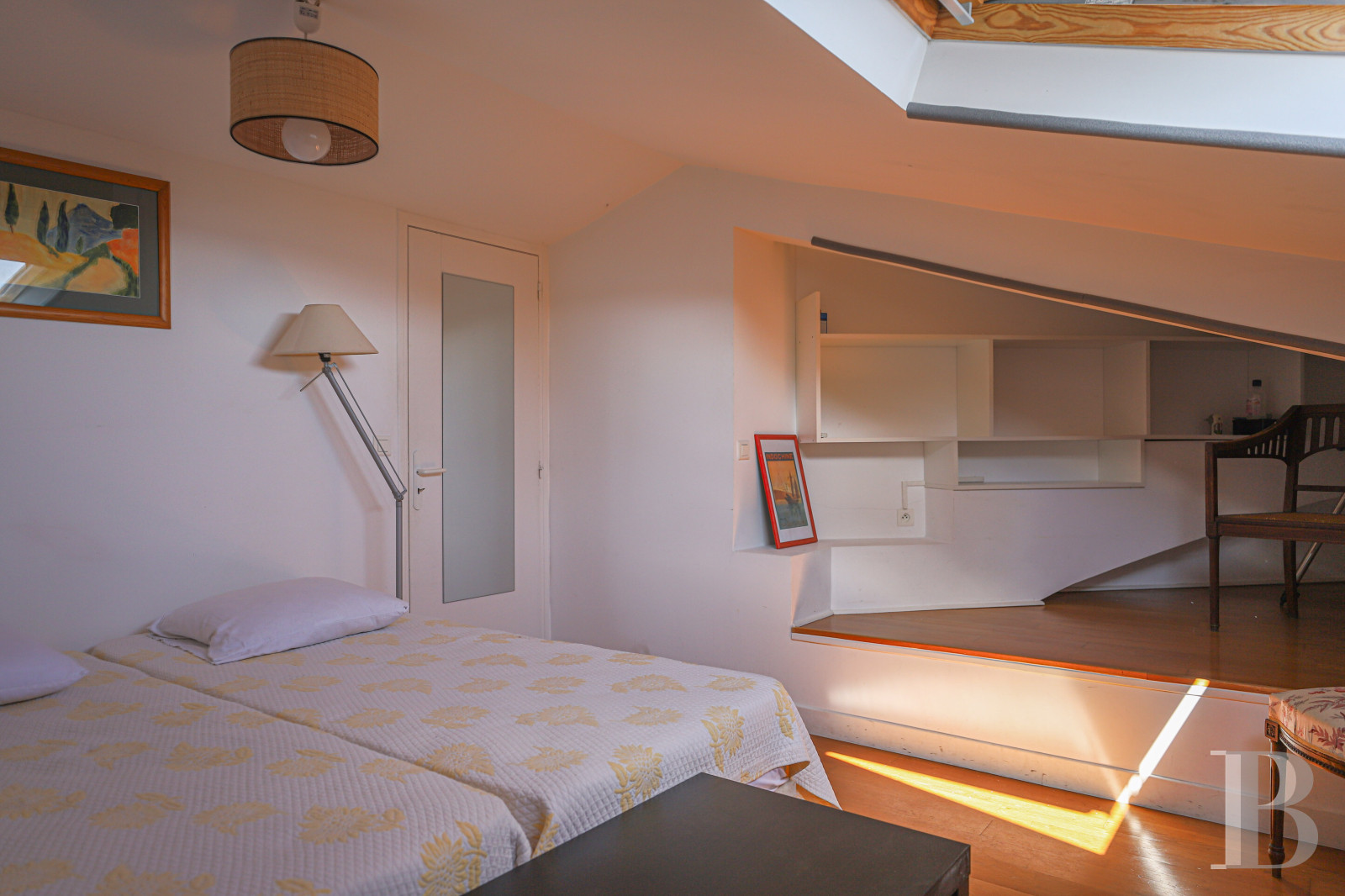 A family home built on the foundations of an ancient fortress in Agay harbour, Saint-Raphaël - photo  n°17